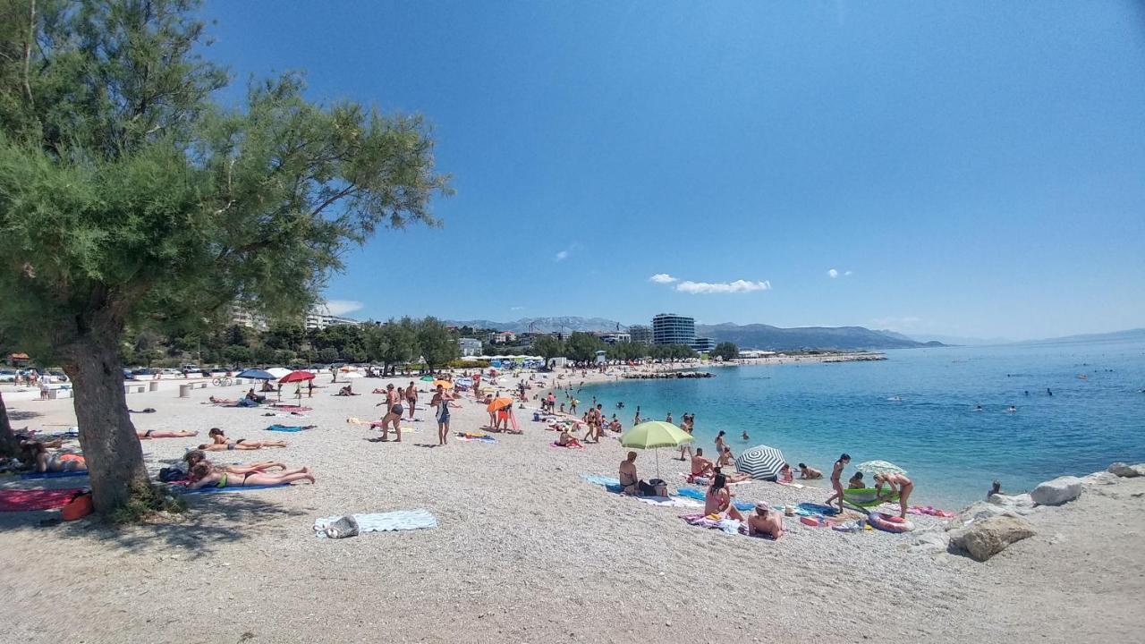 Znjanski Vidici Tonka Split Luaran gambar